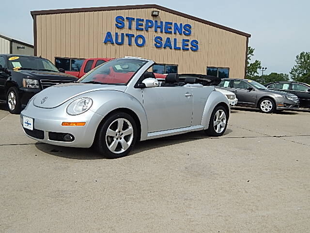 2006 Volkswagen New Beetle  - Stephens Automotive Sales